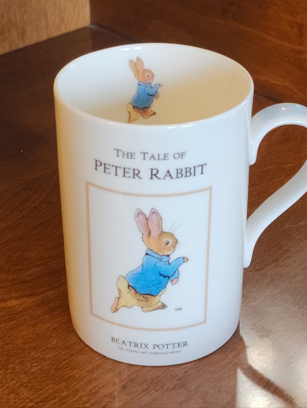 The Tale of Peter Rabbit Frederick Warne 2004 James Sadler Fine Bone China - Picture 2 of 6